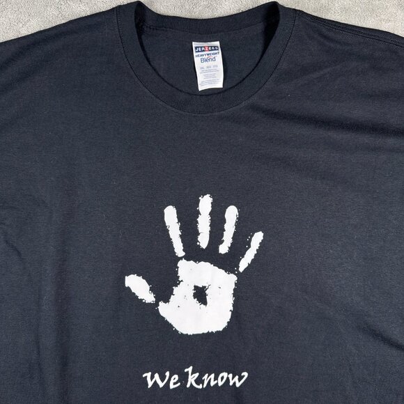 Skyrim Dark Brotherhood We Know Handprint Tee NWT Black 3XL Gamer Shirt - Picture 3 of 9